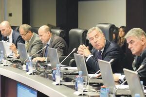 Vlada troši budžet kako hoće: Potrošnja prekoračena za 280 miliona...