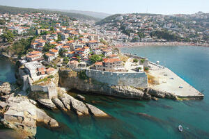 Ulcinj: Djevojčica teško povrijeđena