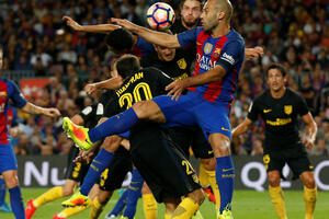 Maskerano na Nou kampu do 2019.