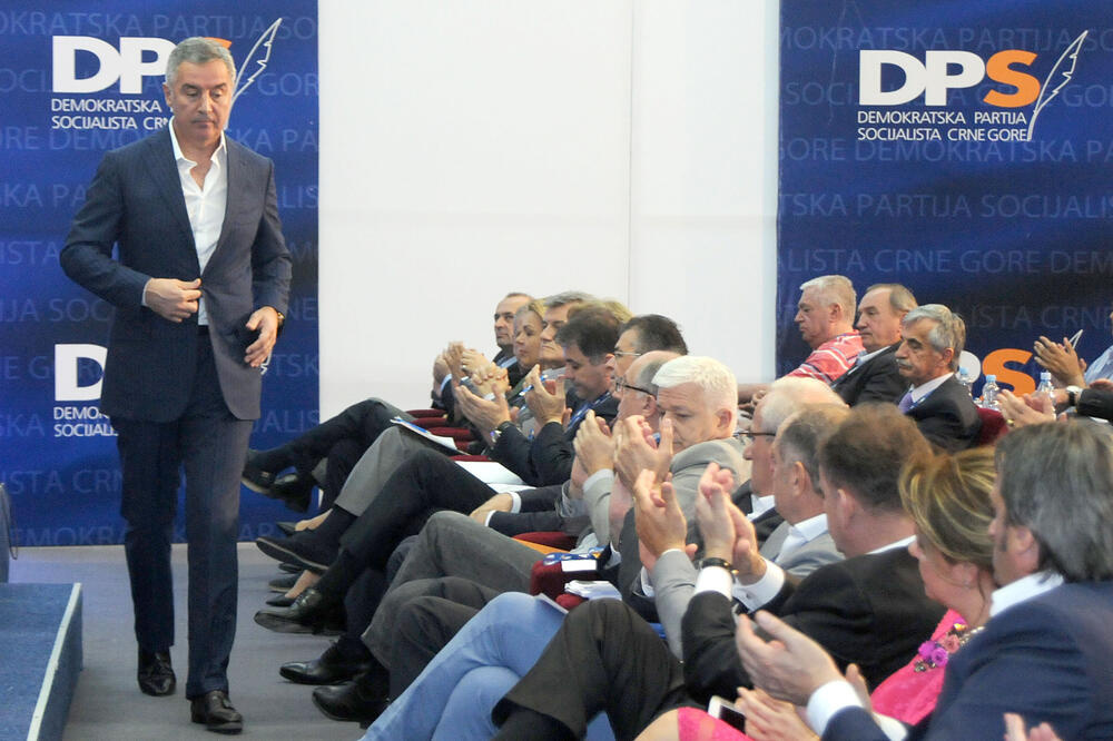 Milo Đukanović, Savjet DPS, Foto: Zoran Đurić