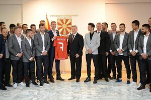 Vlada Makedonije novčano nagradila mlade fudbalske reprezentativce