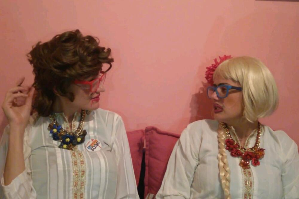 paris i pipa, Foto: Youtube screenshot