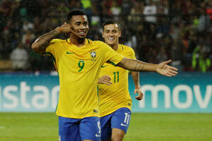 Brazil preuzeo vrh, poraz Argentine u Kordobi