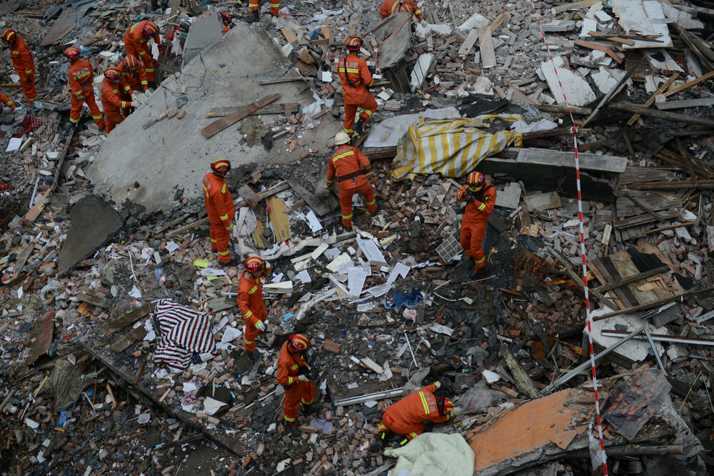 Kina, ruševine, Foto: Reuters