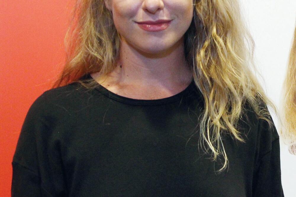 Hristina Popović (Novine)