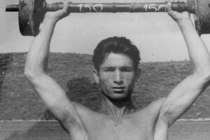 Sjećanje na nikšićkog Herkulesa koji je zubima dizao tri kafanska...