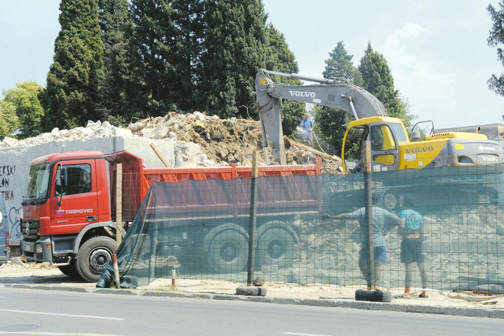 pozorište radovi, Foto: Luka Zeković