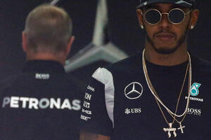 Mercedes dominira na treninzima Sepanga