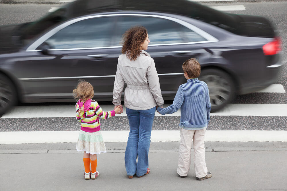 djeca, saobraćaj,, Foto: Shutterstock