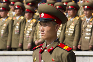 Vojnik pješice prebjegao iz Sjeverne u Južnu Koreju