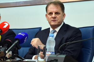 Odbor ne bi raspravu o smjeni Stijepovića