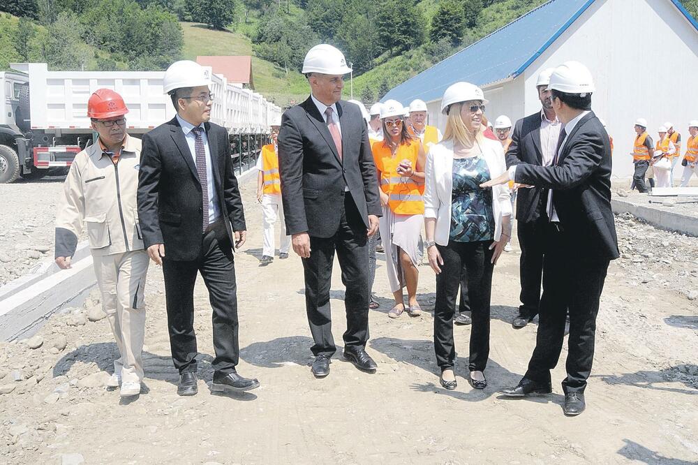 Ivan Brajović, grdnja autoputa, Foto: Zoran Đurić