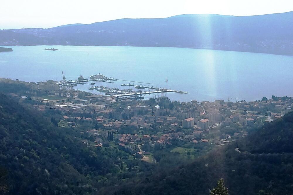 Tivat, Foto: Siniša Luković