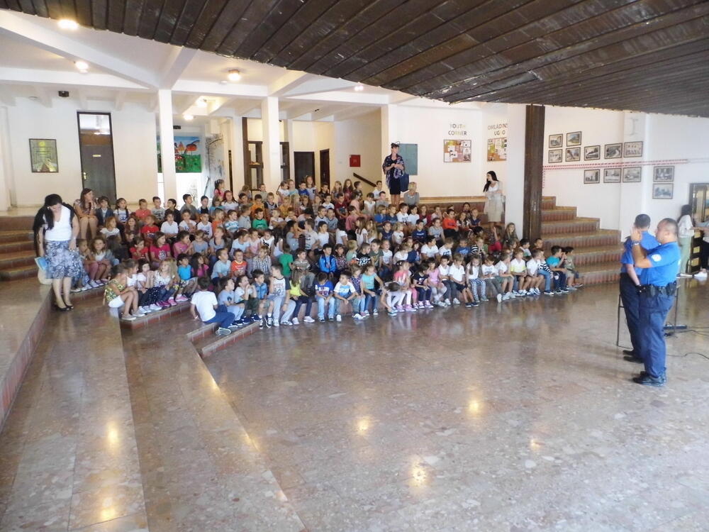 Saobraćajna policija, đaci, Tivat