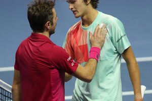 Bez promjena u vrhu, Zverev i Puj napredovali