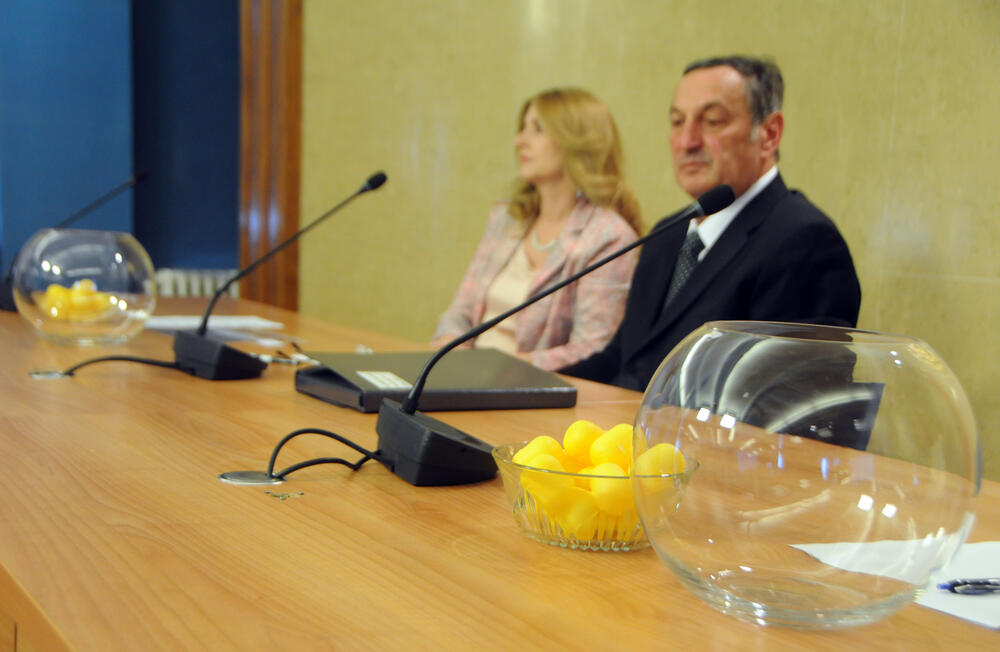 DIK, žrijeb, izbori CG