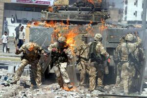 Irak: Trojica ekstremista se svojim vozilima zabila u kontrolni...