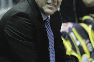 Ludnica u Istanbulu za Fenerom i košarkom