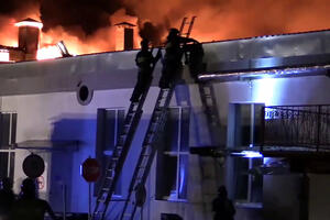 Moskva: U gašenju požara poginulo osam vatrogasaca