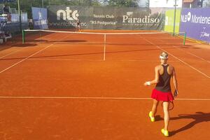 Zidanšek u četvrtfinalu Rojal kupa