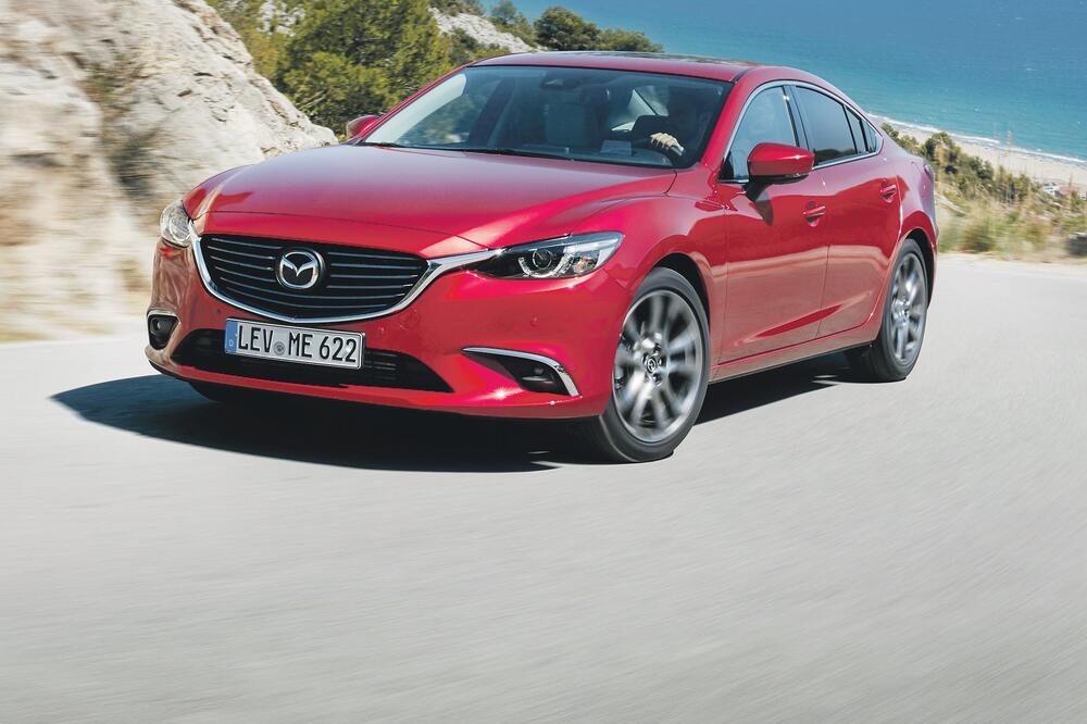 Mazda 6