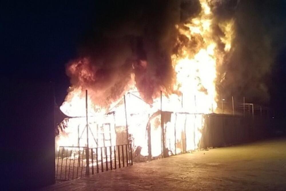 Požar na Lezbosu, Foto: Twitter.com