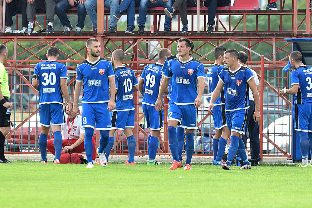 Iskra, Foto: Boris Pejović