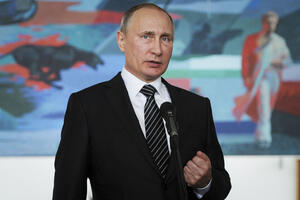 Putin: Pokušavaju da ožive imidž imperije zla, manipulišu javnim...