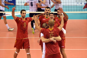 Uspješno na premijeri, Crna Gora u tri seta pobijedila Švajcarsku