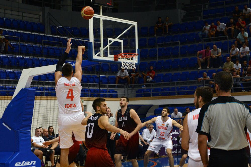 Nikola Vučević, Foto: KSCG