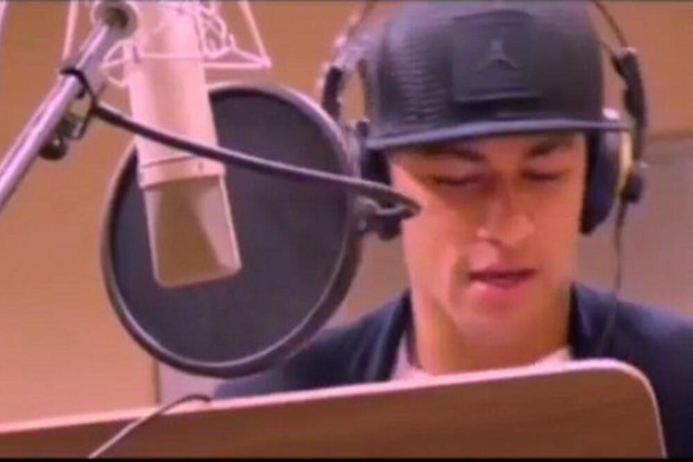 Nejmar pjeva, Foto: Instagram