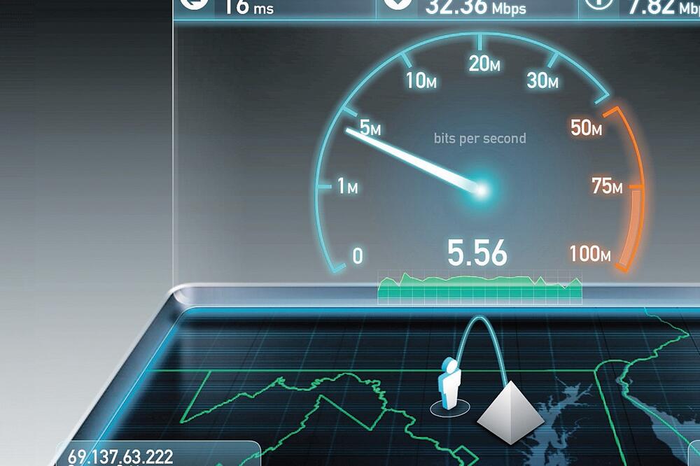 Internet (Novine), Foto: Arsenterprises