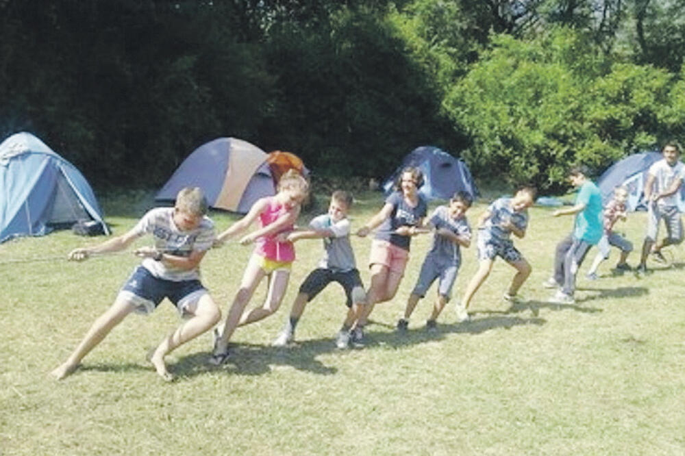 Izviđači, Foto: Privatna arhiva