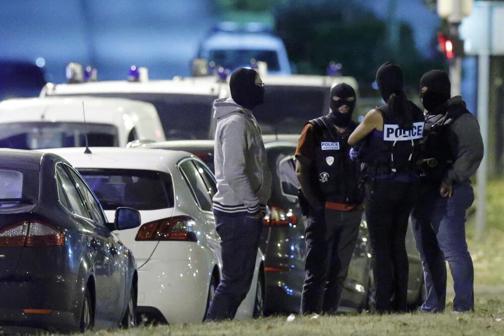 Francuska, policija, Foto: Reuters