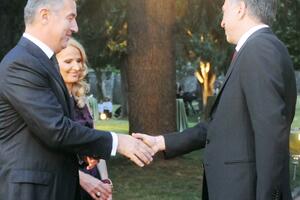 Crna Gora uskoro šalje ambasadora u Prištinu: Vujanovića opet niko...