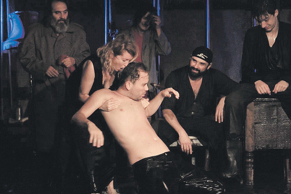 Predstava "Na dnu", Foto: FIAT