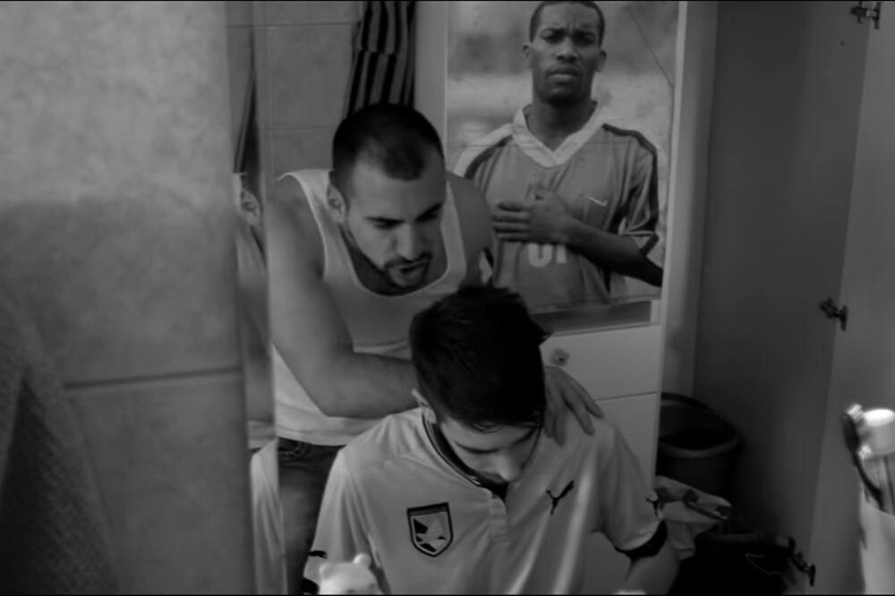 Džej Džej Okoča, Foto: Screenshot (YouTube)