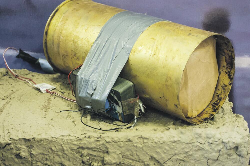 Improvizovana eksplozivna naprava, Foto: Shutterstock