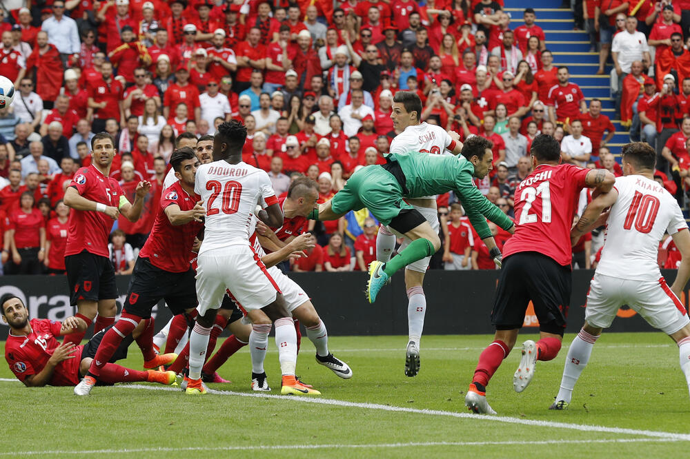 Svajcarska albanija, Foto: Reuters