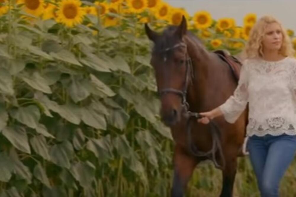 Colonia snimanje spota, Foto: Youtube screenshot