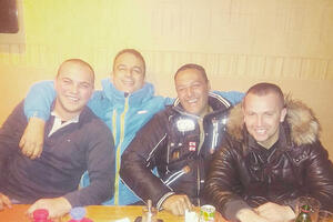 Mijoviću pritvor, Cetinjani kući