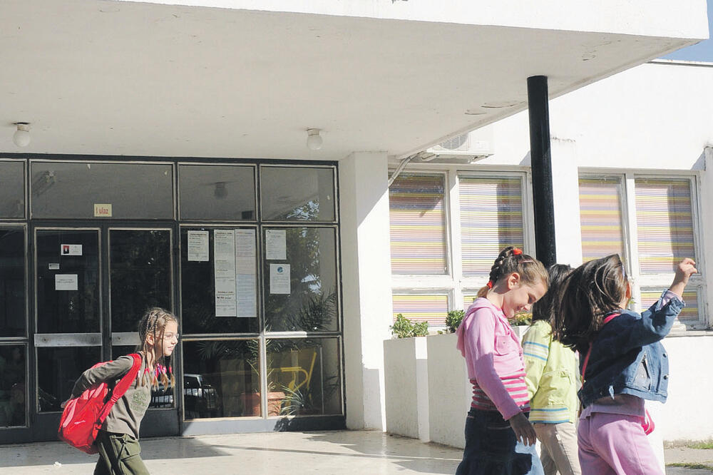 OŠ Sutjeska, Foto: Arhiva "Vijesti"