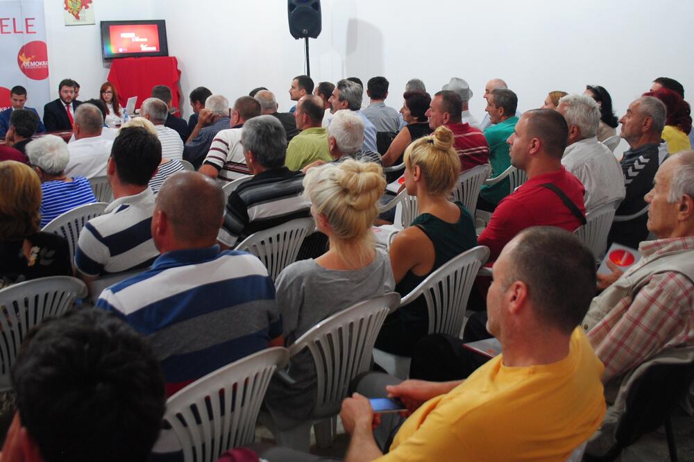 Demokrate, Foto: Demokrate Nikšić