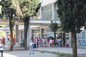 Počela školska godina za 113.000 učenika