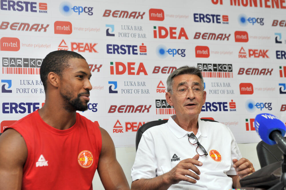 Derek Nidam i Bogdan Tanjević, Foto: Savo Prelević