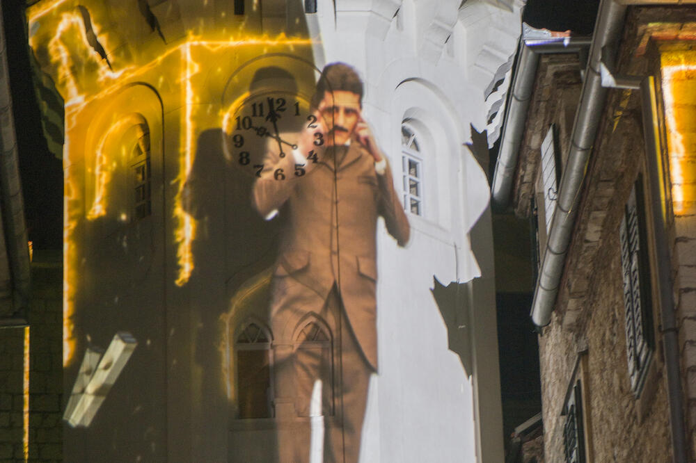 film Tesla, Foto: Mtel.me