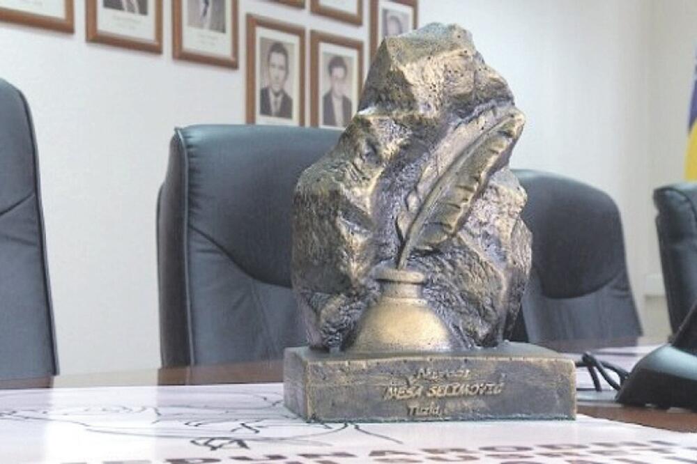 Nagrada "Meša Selimović"