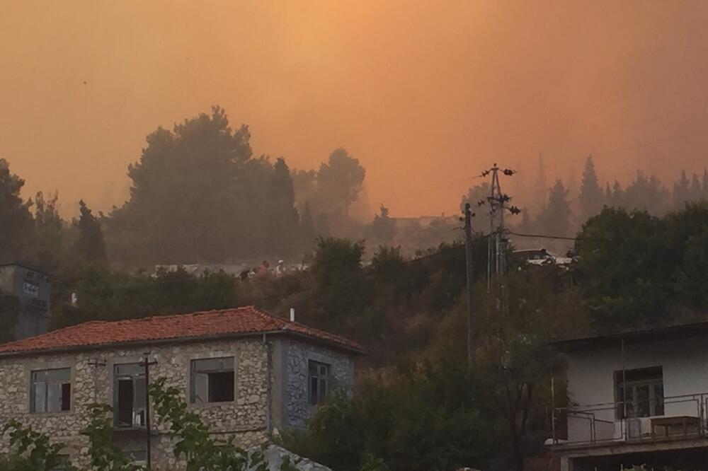 Požar Ulcinj, Foto: Samir Adrović
