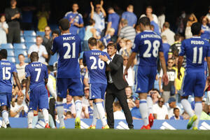 Čelsi siguran, Rašford srušio "tigrove" u 93.