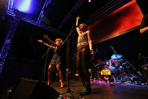 Druga noć Bedem festa: Od bračne ponude do kafe sa Šundićevom...